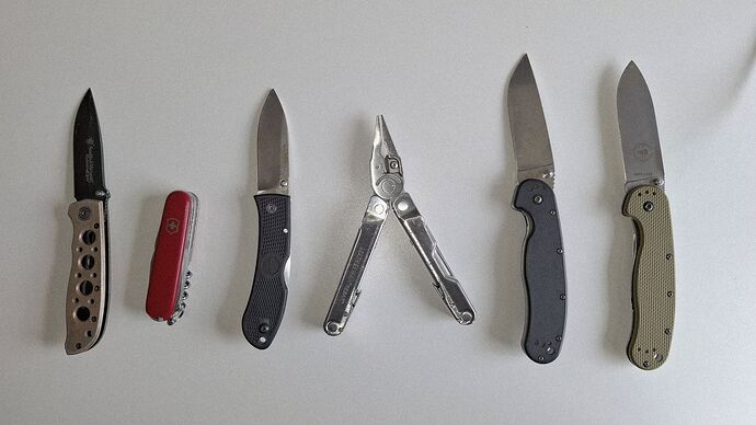 knives